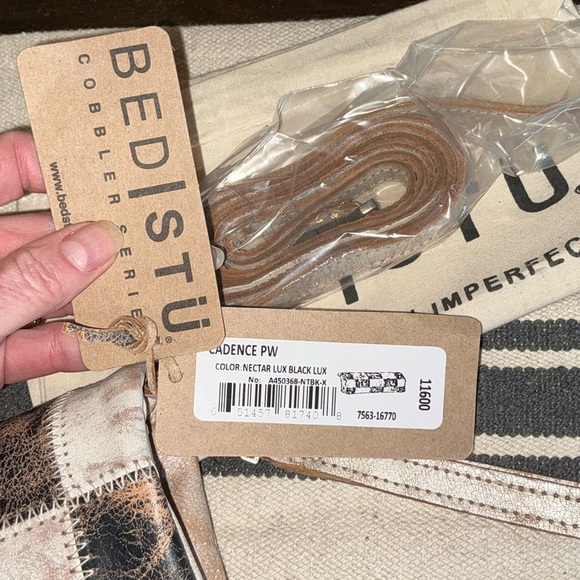 NWT Bed Stu Cadence PW Wallet Wristlet Crossbody Bag Black Nectar Lux MSRP $198 - Picture 3 of 15